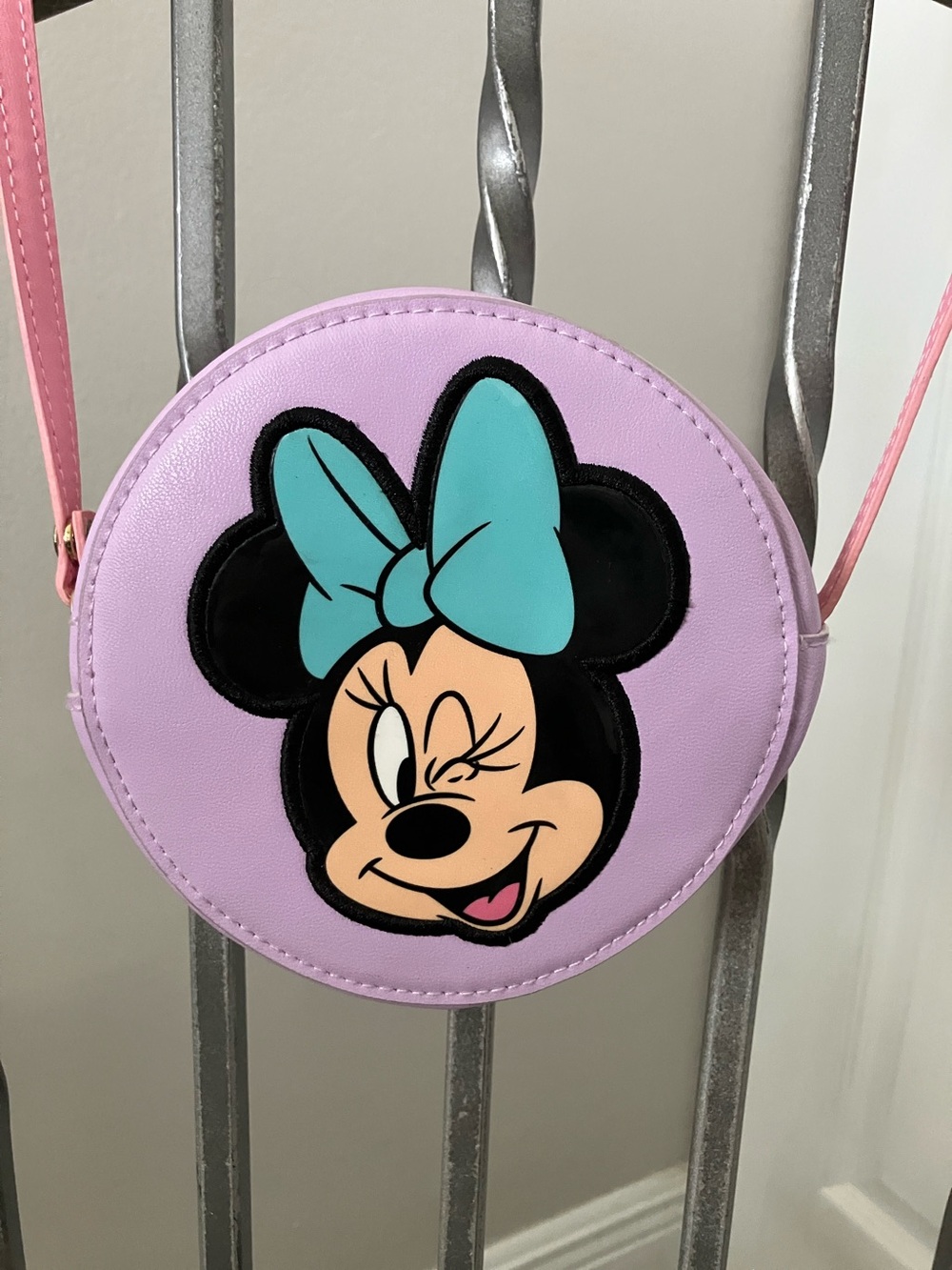 H&M/Disney Girls Minnie Mouse Lavender round crossbody bag